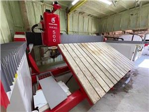 Sierra de puente CNC monobloque de 5 ejes